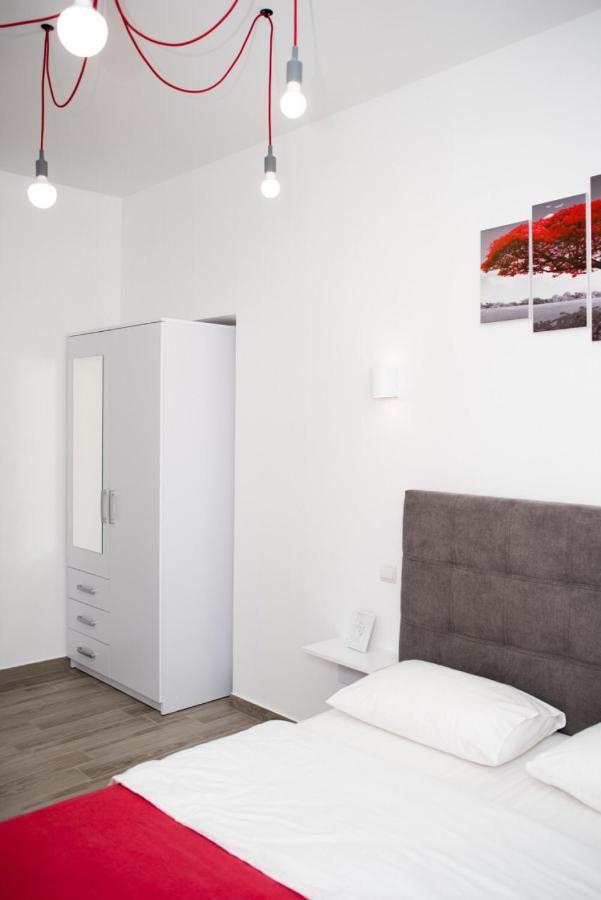 Deluxe Apartment In Old City Center 利沃夫 外观 照片